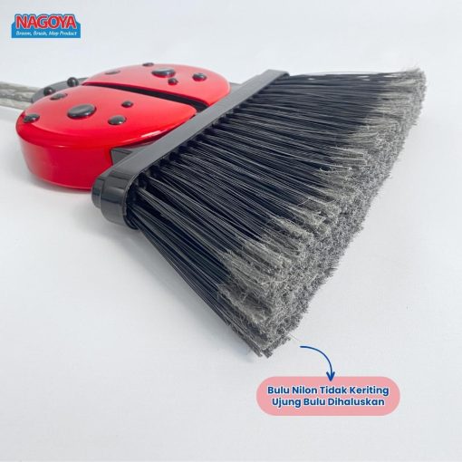 825 Ladybird Broom - Image 3