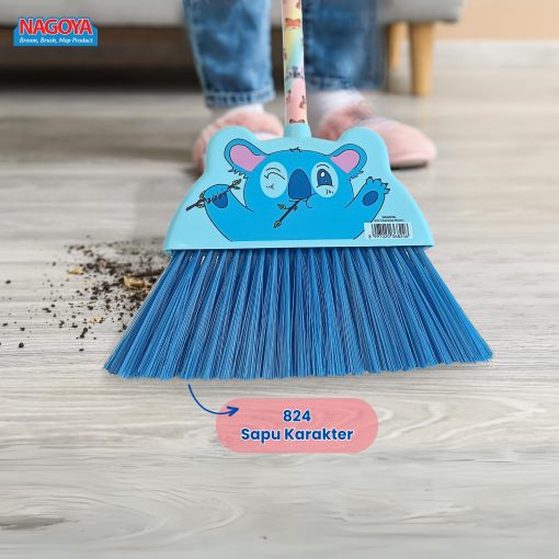 824 Animal Broom - Image 2