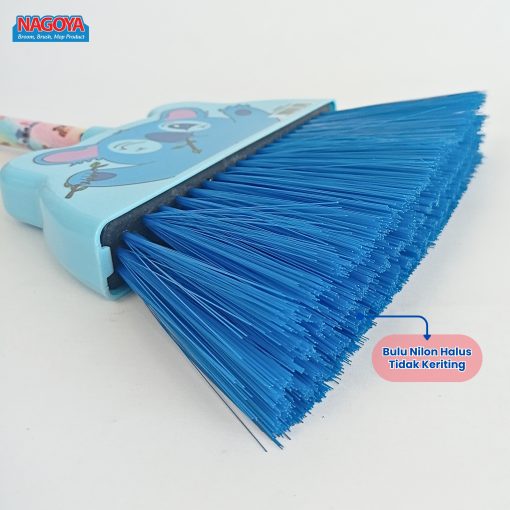 824 Animal Broom - Image 3